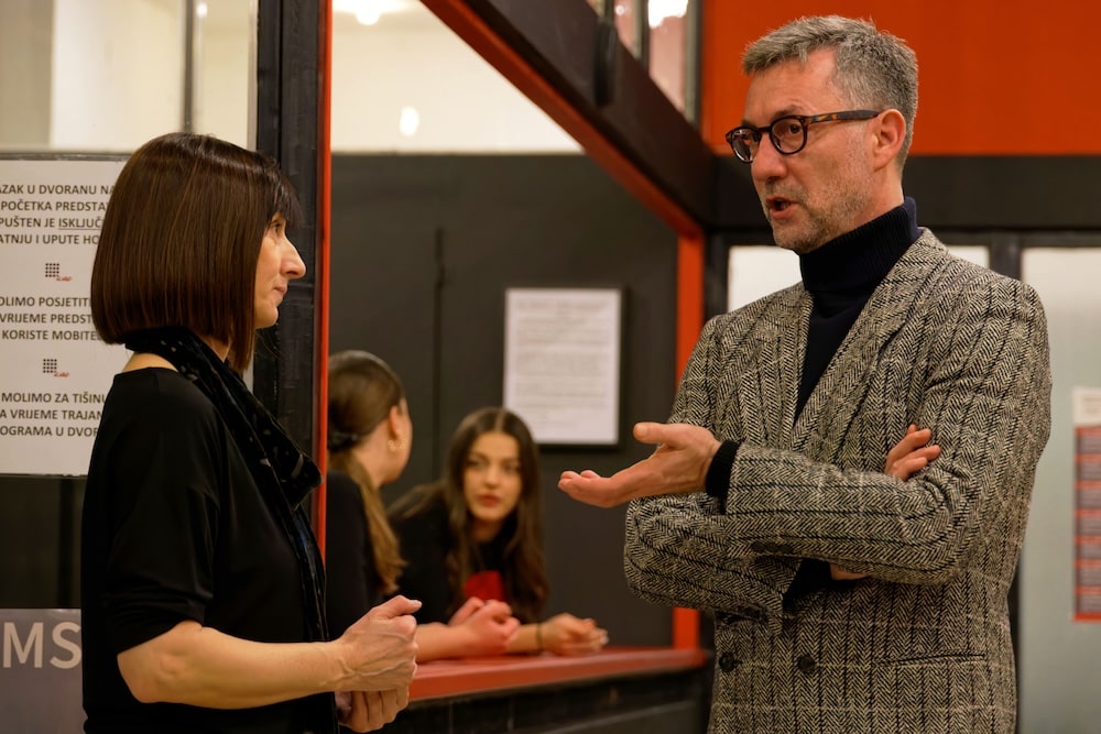 IZA PARAVANA - premijera (20)-min